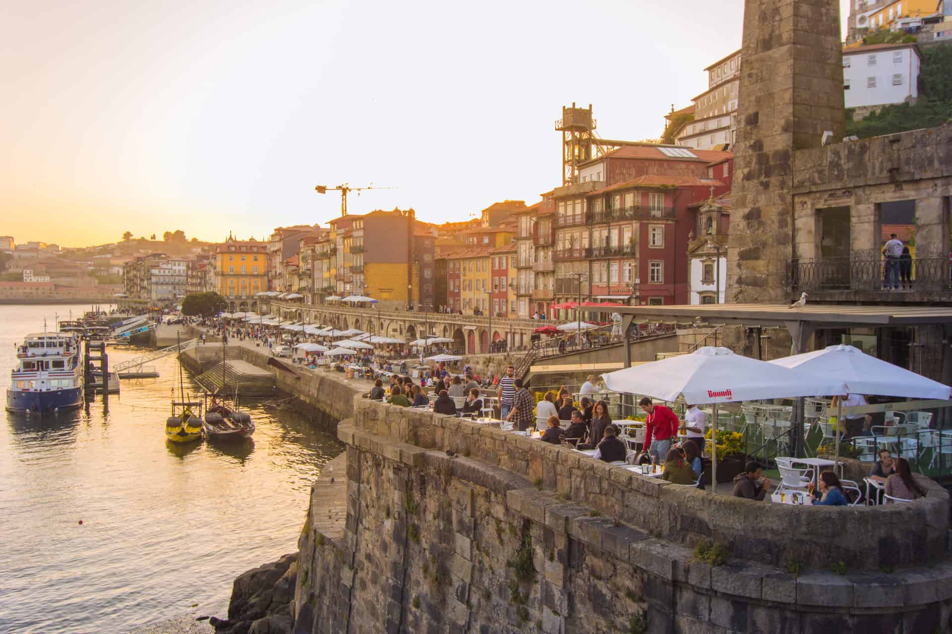 walking tour in porto ribeira